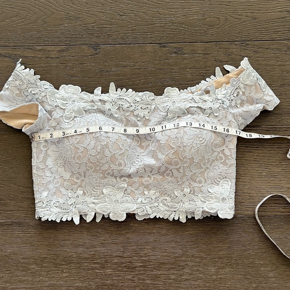 Juniors Sequin Hearts Two-Piece Lace Off-Shoulder Gown-Glitter Sz 13 - Picture 8 of 14